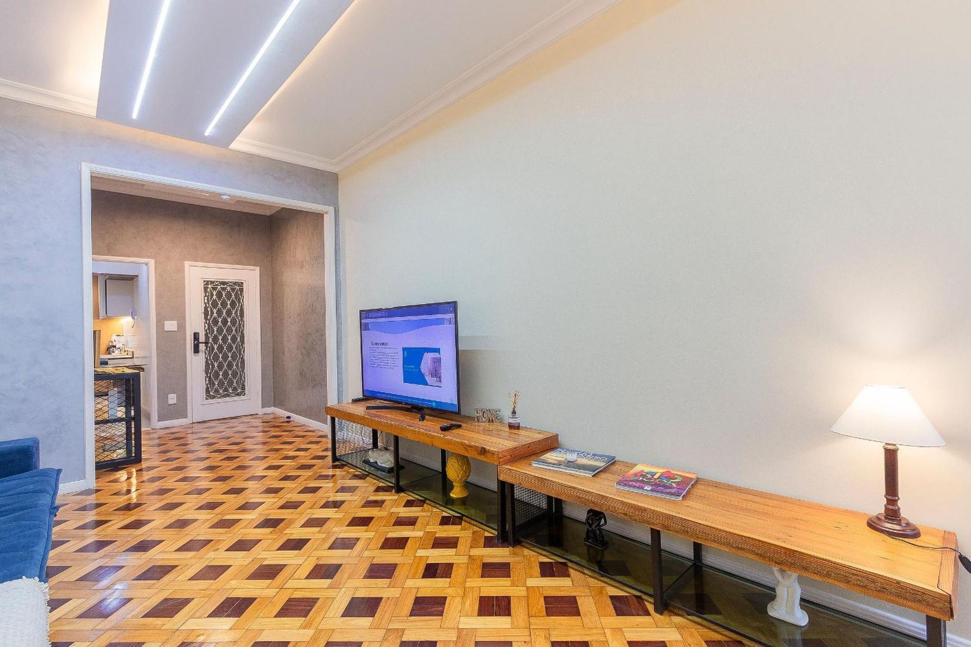 Apartemen Ao Lado Da Entre Copacabana E Ipanema *